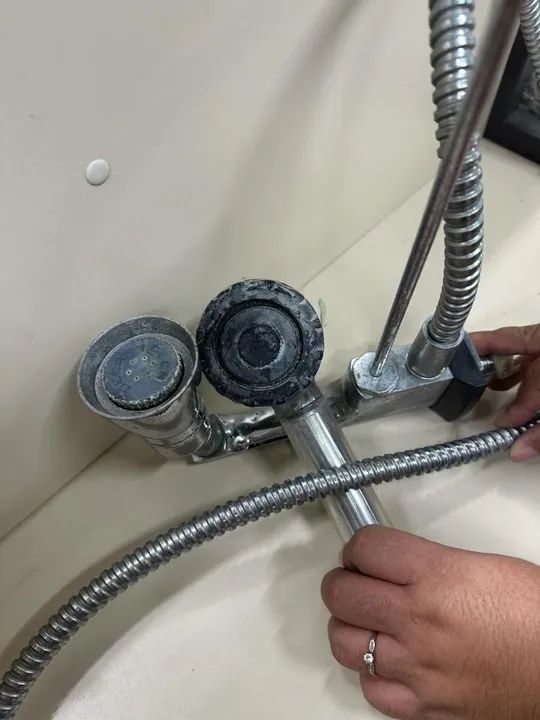 Chuveiro de aço com ducha 