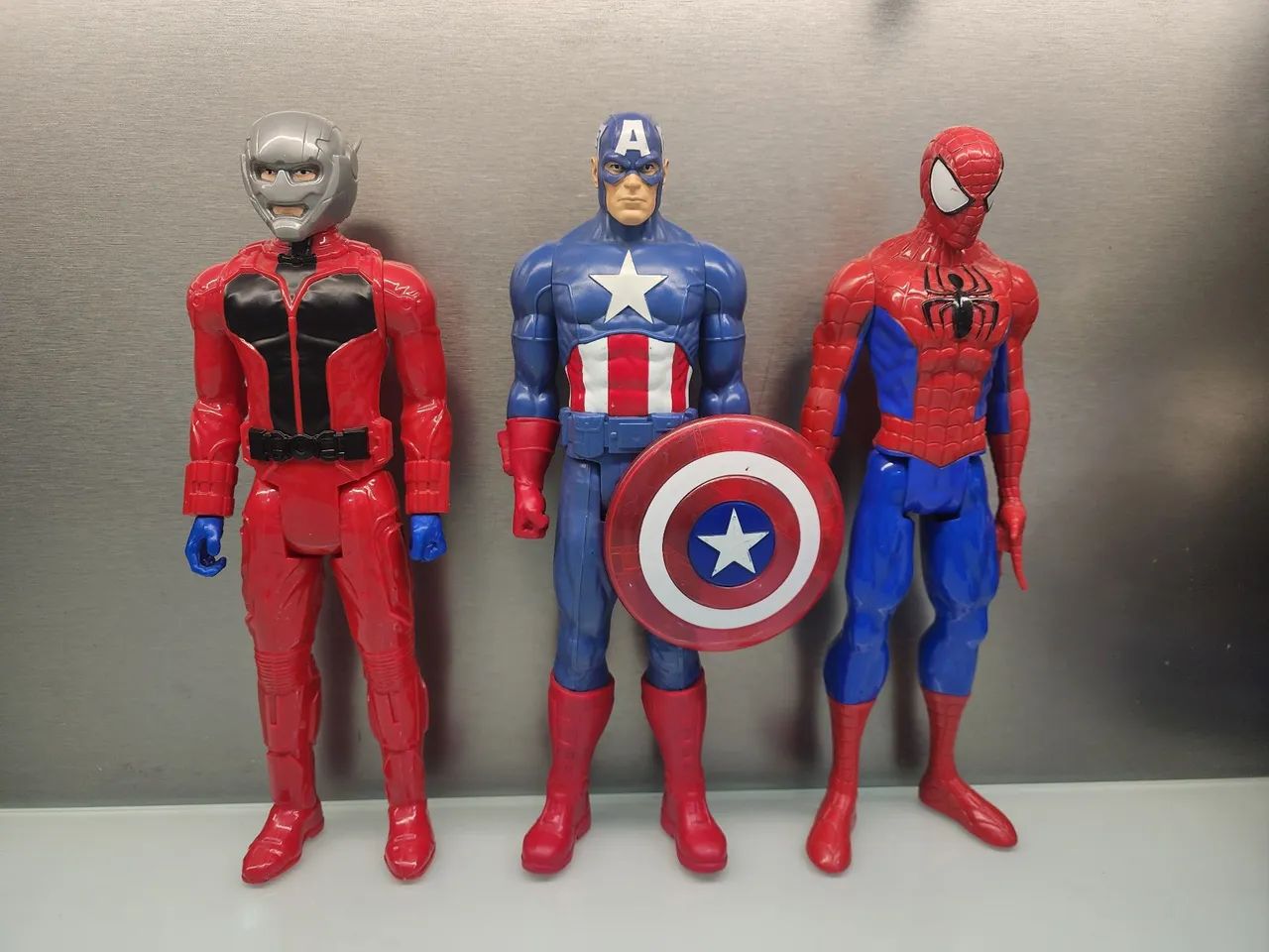 Coleção 8 bonecos Marvel Hasbro 30cm alguns raros - Foto 3