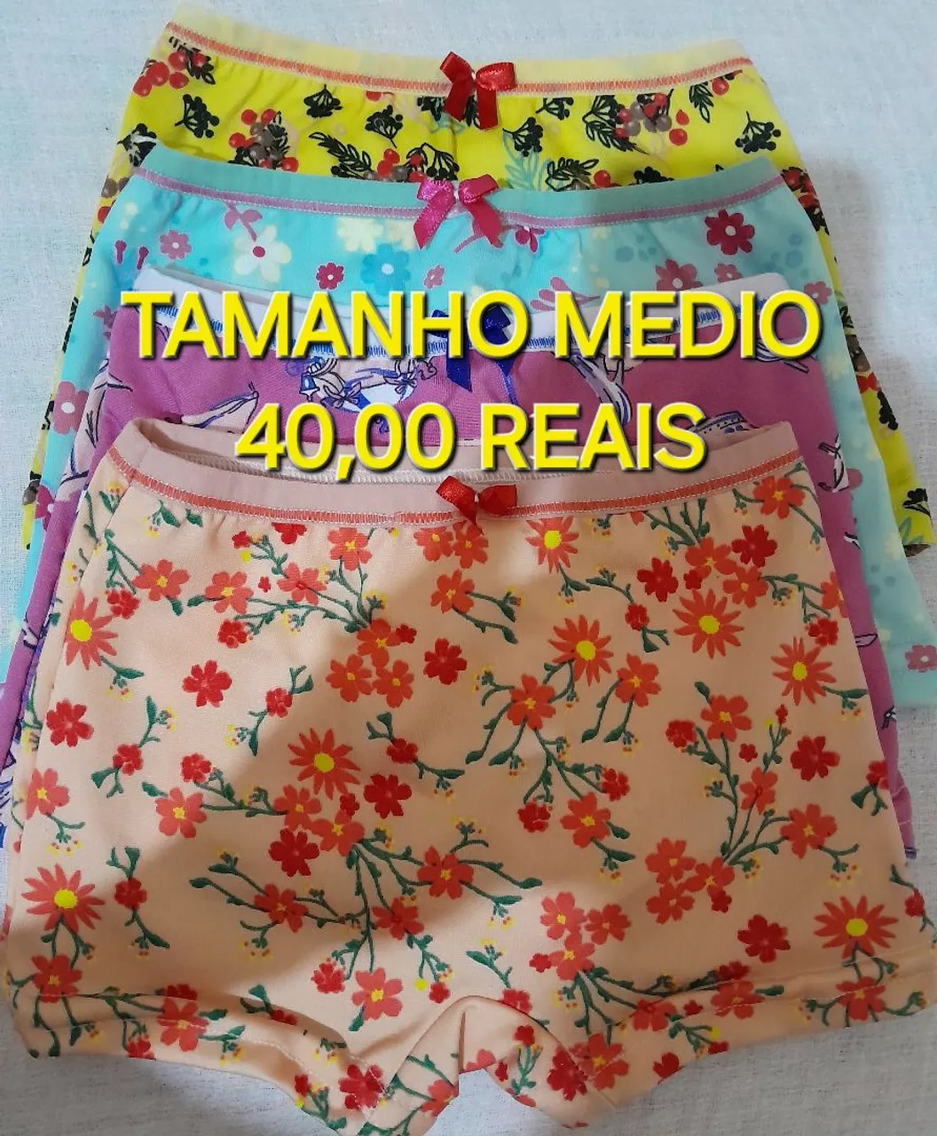 Kit de Shorts Infantis Tamanho Médio - 40,00 Reais