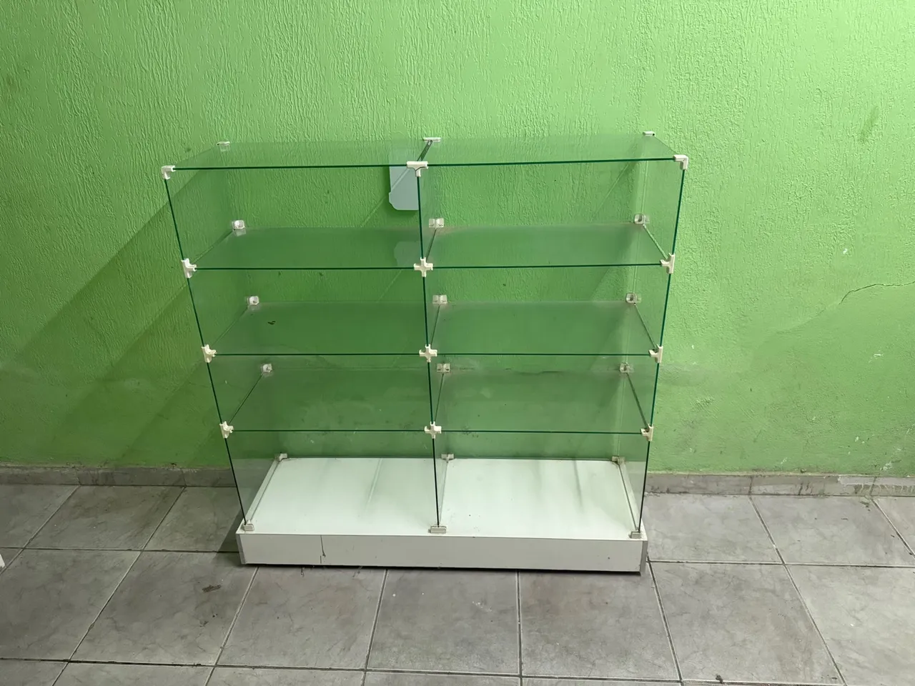 Vitrine de Vidro para Exposição - Perfeita para Organização