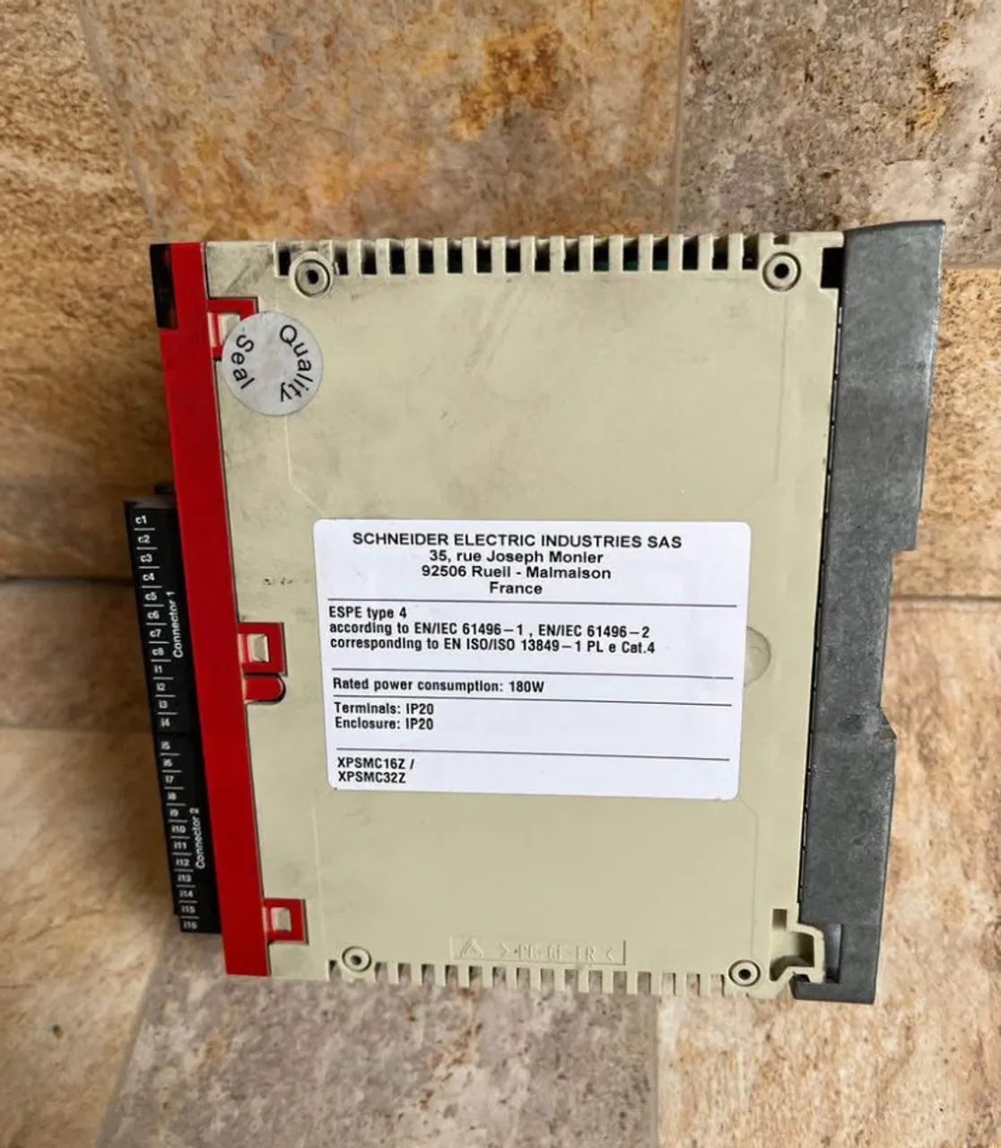 Schneider Electric XPSMC32Z Controlador De Segurança