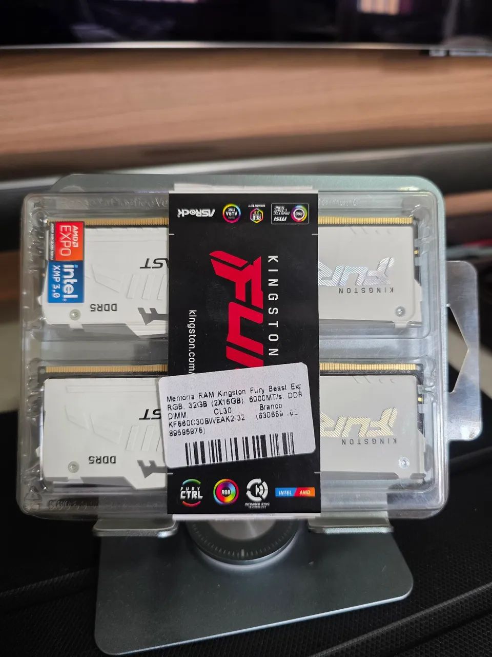 Memória RAM DDR5 Kingston Fury Beast RGB 32GB 6000MHz CL30 Branca - Nova Lacrada - Foto 2