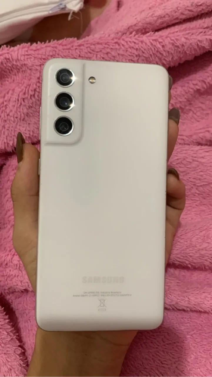 Samsung Galaxy S21 - Branco Impecável