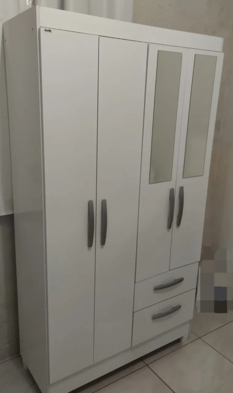 Guarda roupa