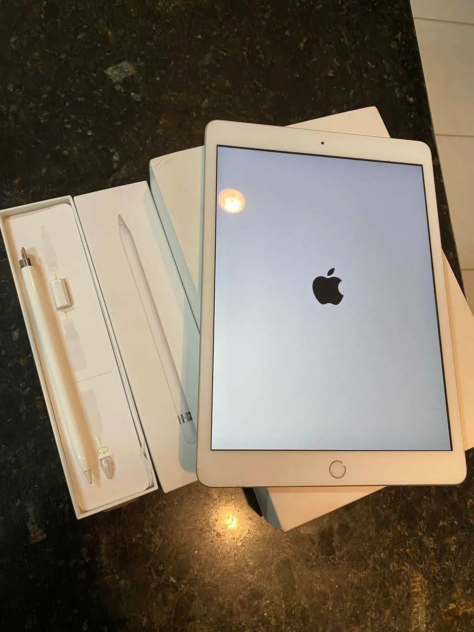 iPad 7 geração, 32 g, pouco usado. - Tablets e E-Readers - Ariribá