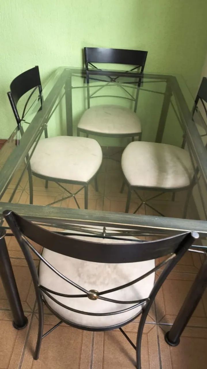 MESA de Ferro com 4 CADEIRAS - Foto 2