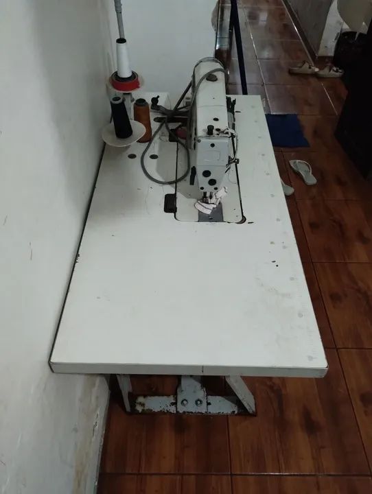 Máquina de Costura Industrial - Foto 2