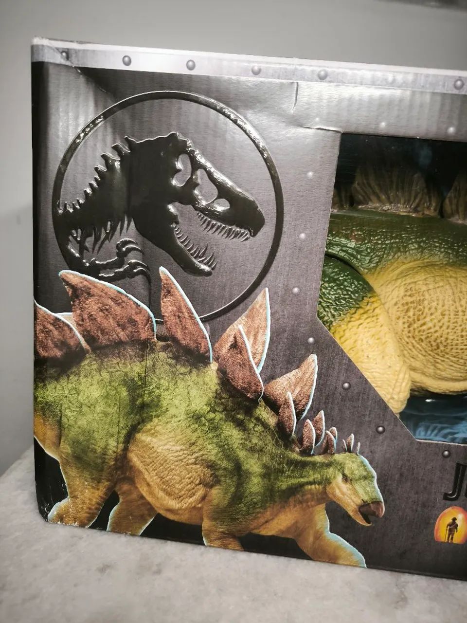 Stegosaurus Jurassic World Hammond Collection original lacrado - Foto 3
