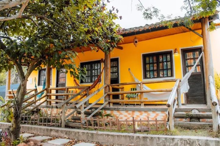 REFÚGIO NATURAL ÀS MARGENS DO RIO Sto ANTONIO: SEU PARAÍSO RURAL NA CHAPADA DIAMANTINA