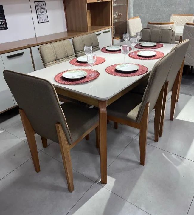 Mesa de jantar madeira maciça 6 lugares  completa 