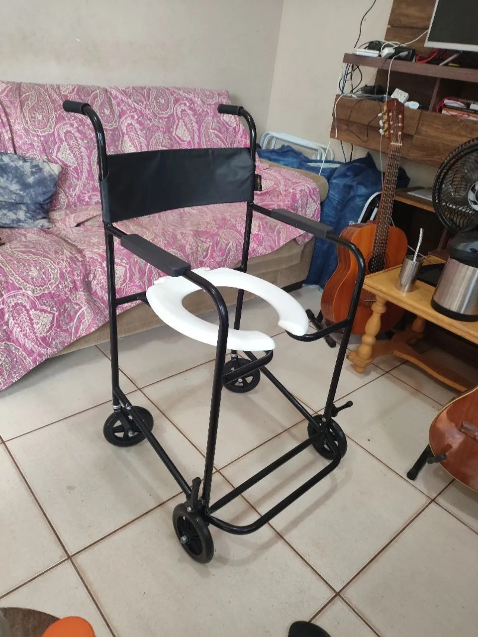 Cadeira de banho higiênica