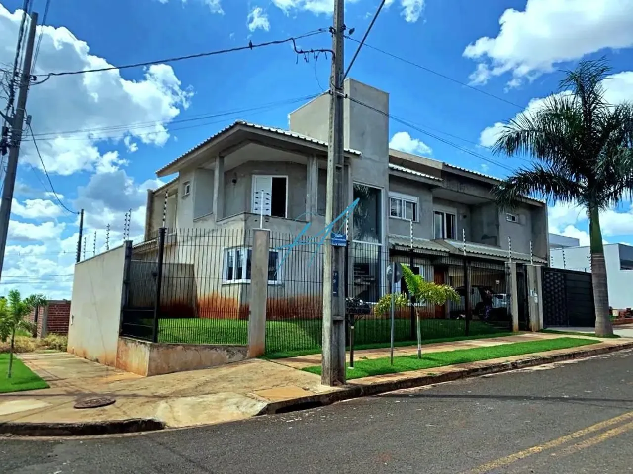 Sobrado à venda em Maringá, Jardim Oriental,