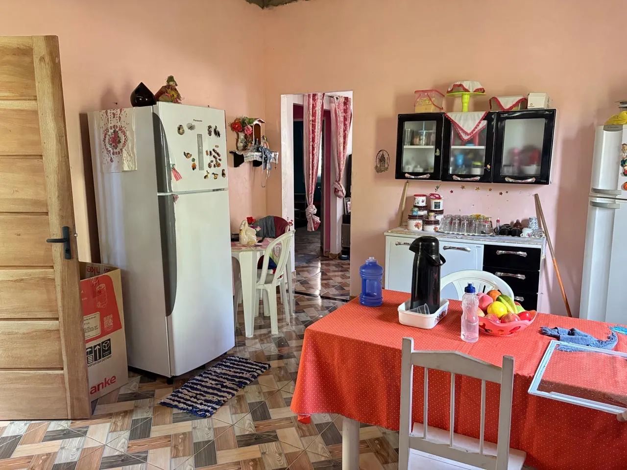 Terreno com 2 casas 