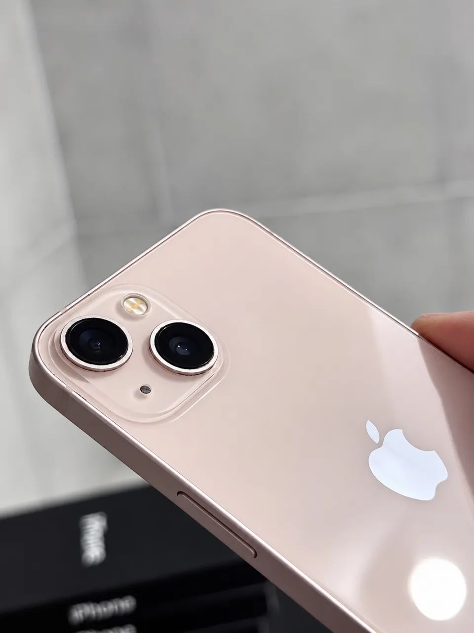 iPhone 13 256gb Rosa - SEM DETALHES - Foto 2