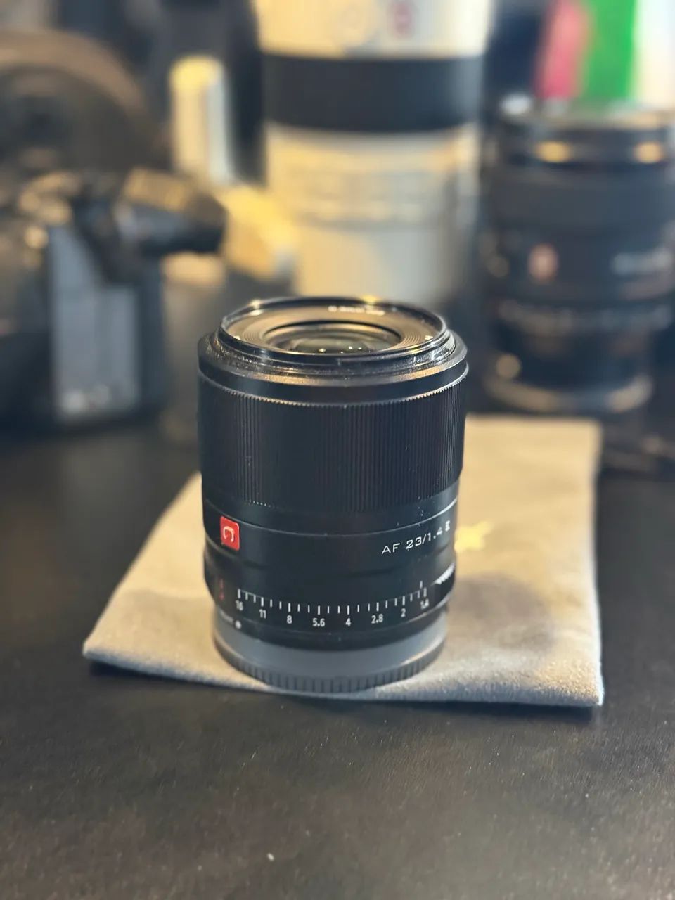 Lente Viltrox 23mm 1.4 E Mount Apsc  - Foto 3