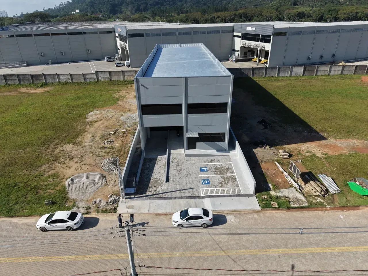 Galpão 657m² - Condomínio Fechado - Deltaville - Biguaçu - Foto 2