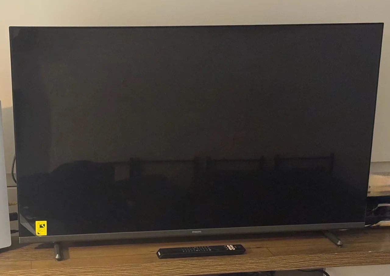 Vendo uma Smart TV Philips 43" - Foto 2