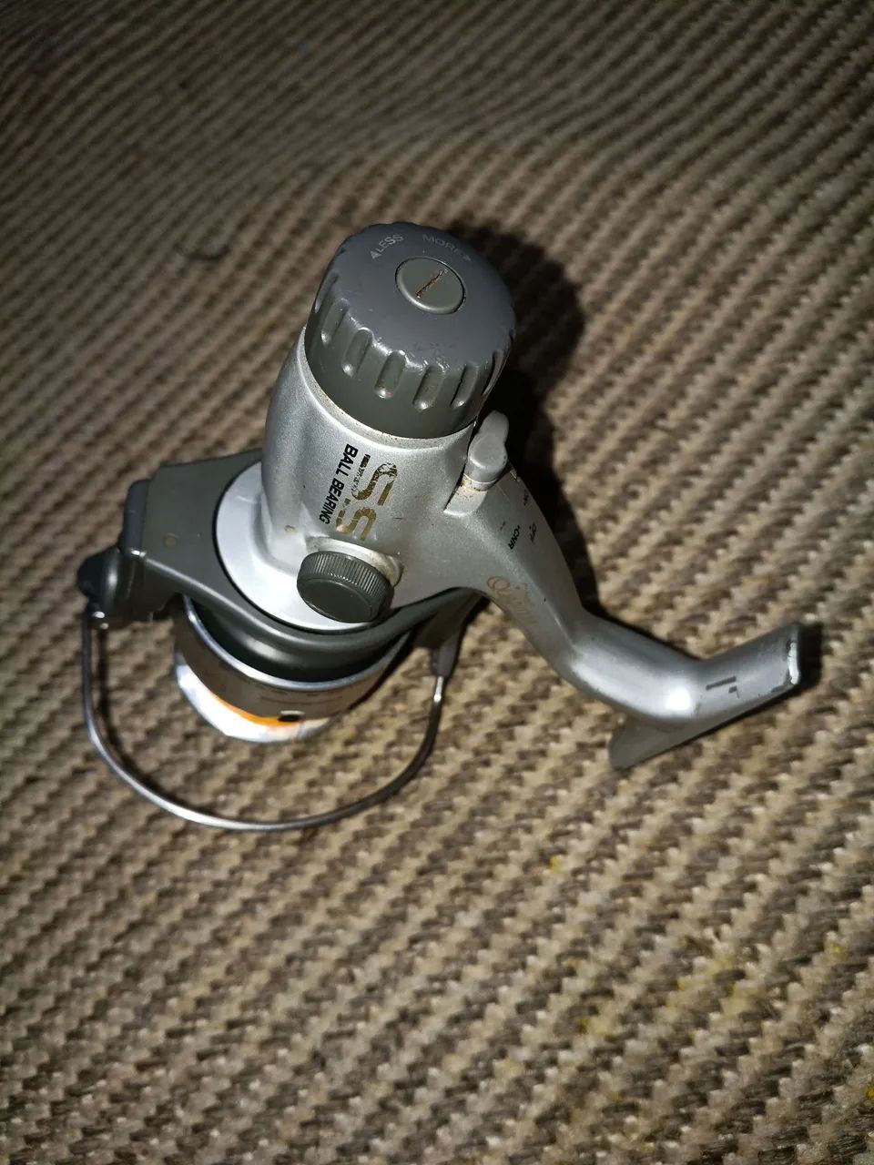 Molinete Quantum SS4 long stroke - Foto 3
