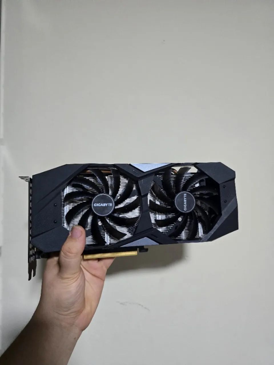 Placa de vídeo RTX 2060 6GB GIGABYTE - Foto 3
