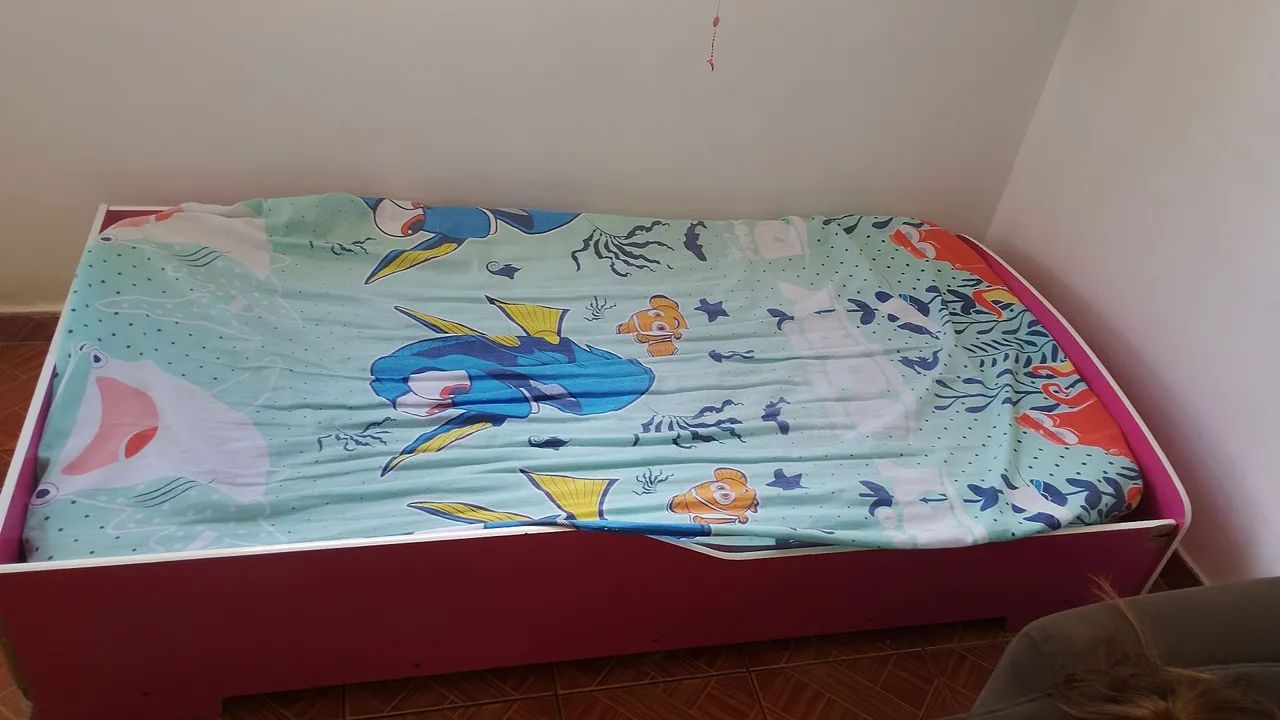 Vendo cama de solteiro  - Foto 3