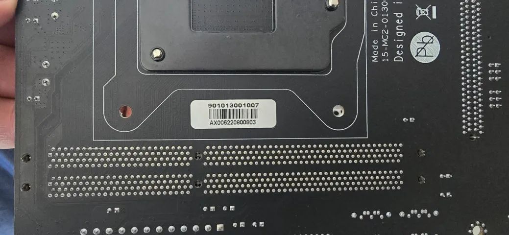 Placa-Mãe Machinist X99 LGA 2011-3 com Defeito - Foto 5