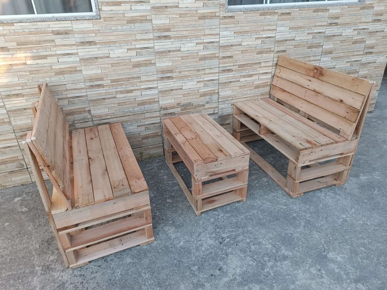 Conjunto 2 sofás de pallet e mesa de centro  - Foto 2
