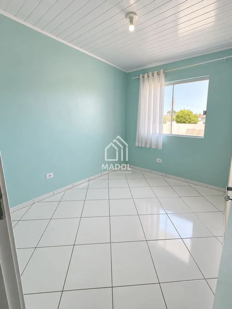 Casa com 2 quartos | Neves | R$ 1.100,00 - Foto 4