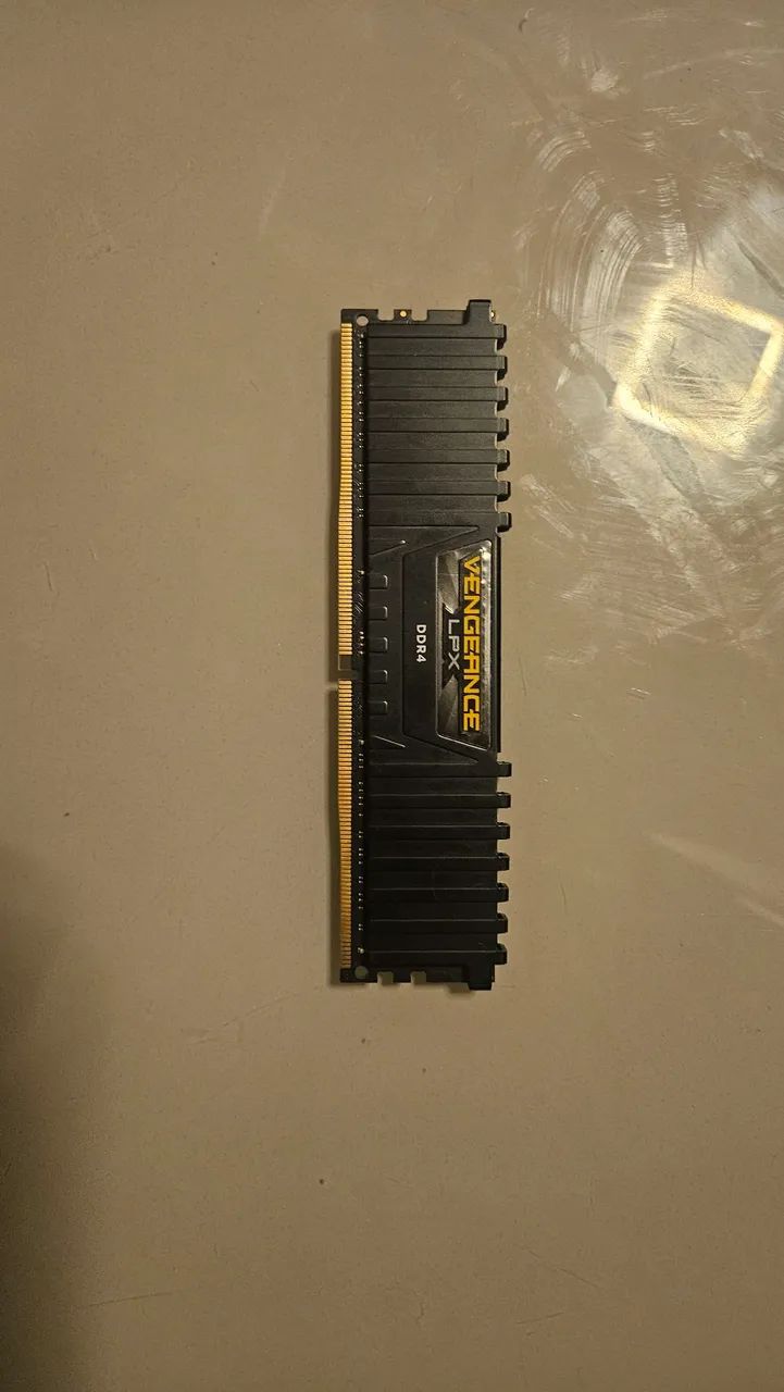 MEMORIA RAM DDR4 3200MHZ