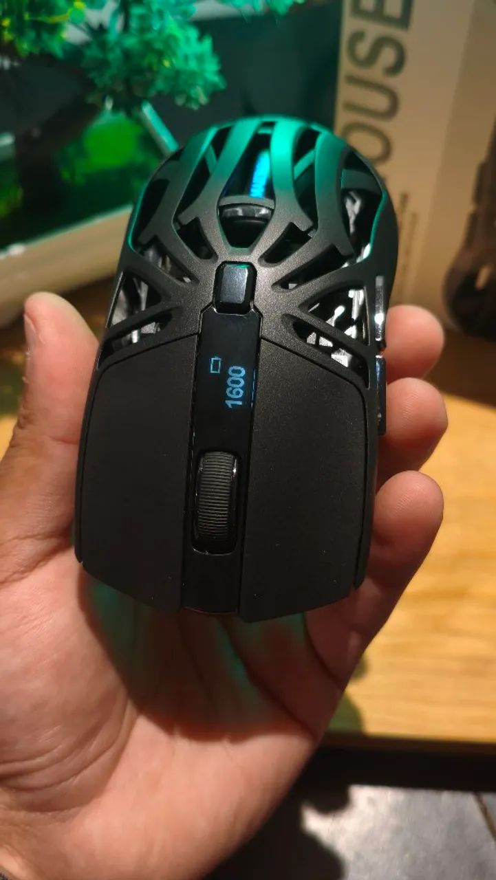 Mouse Gamer Wireless SmailWolf RS8 Tri-Mode Bluetooth / 2.4GHz Leve (Preto) - Foto 3