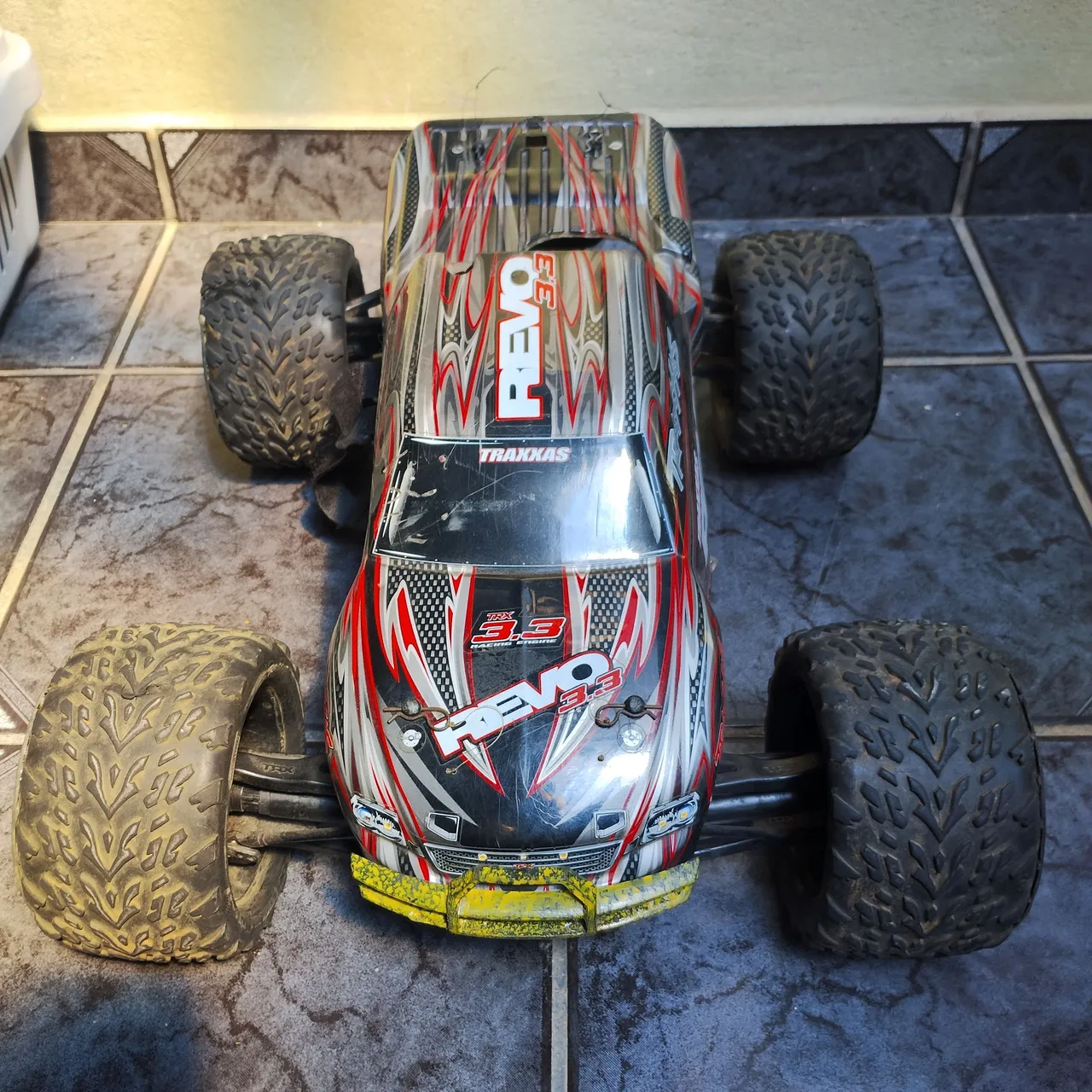 e revo 1 8