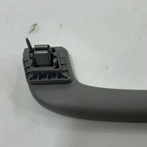 Alça Teto Pqp Bmw 120i 2.0 2014 A 2016 Traseira Direita Cinza
