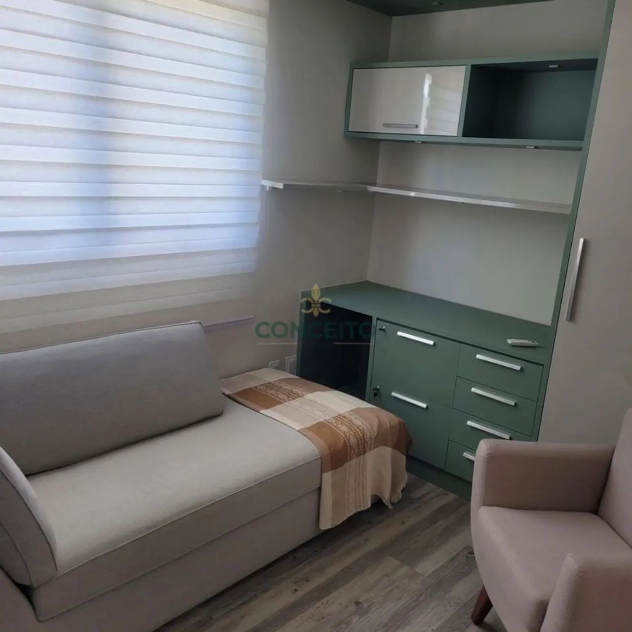 Sala comercial com 35 m² - Trindade - FLORIANÓPOLIS