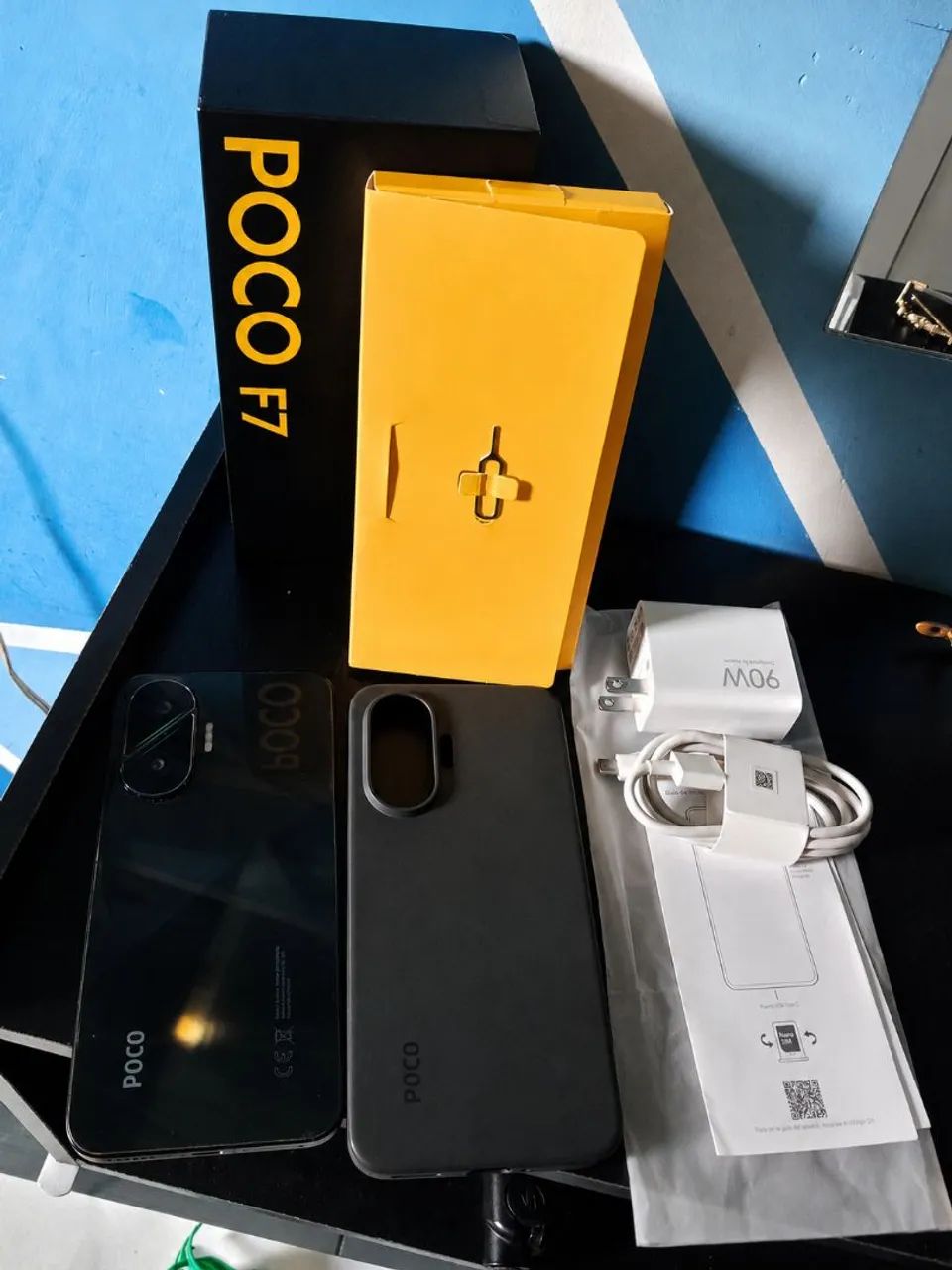 POCO F7 512 GB + 12 RAM - Foto 2