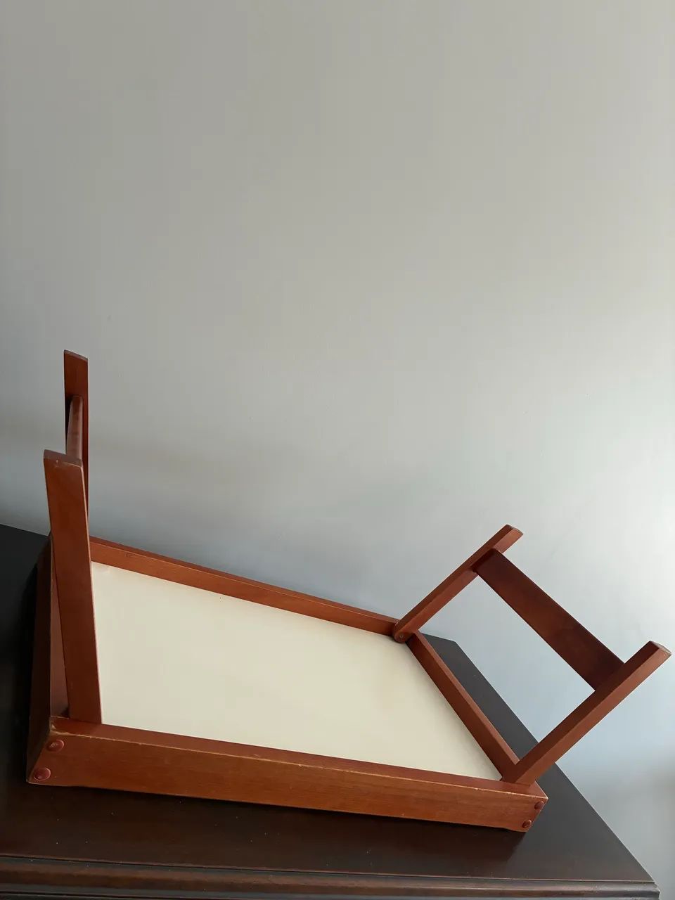 Bandejas de cama e apoio65163274366337124