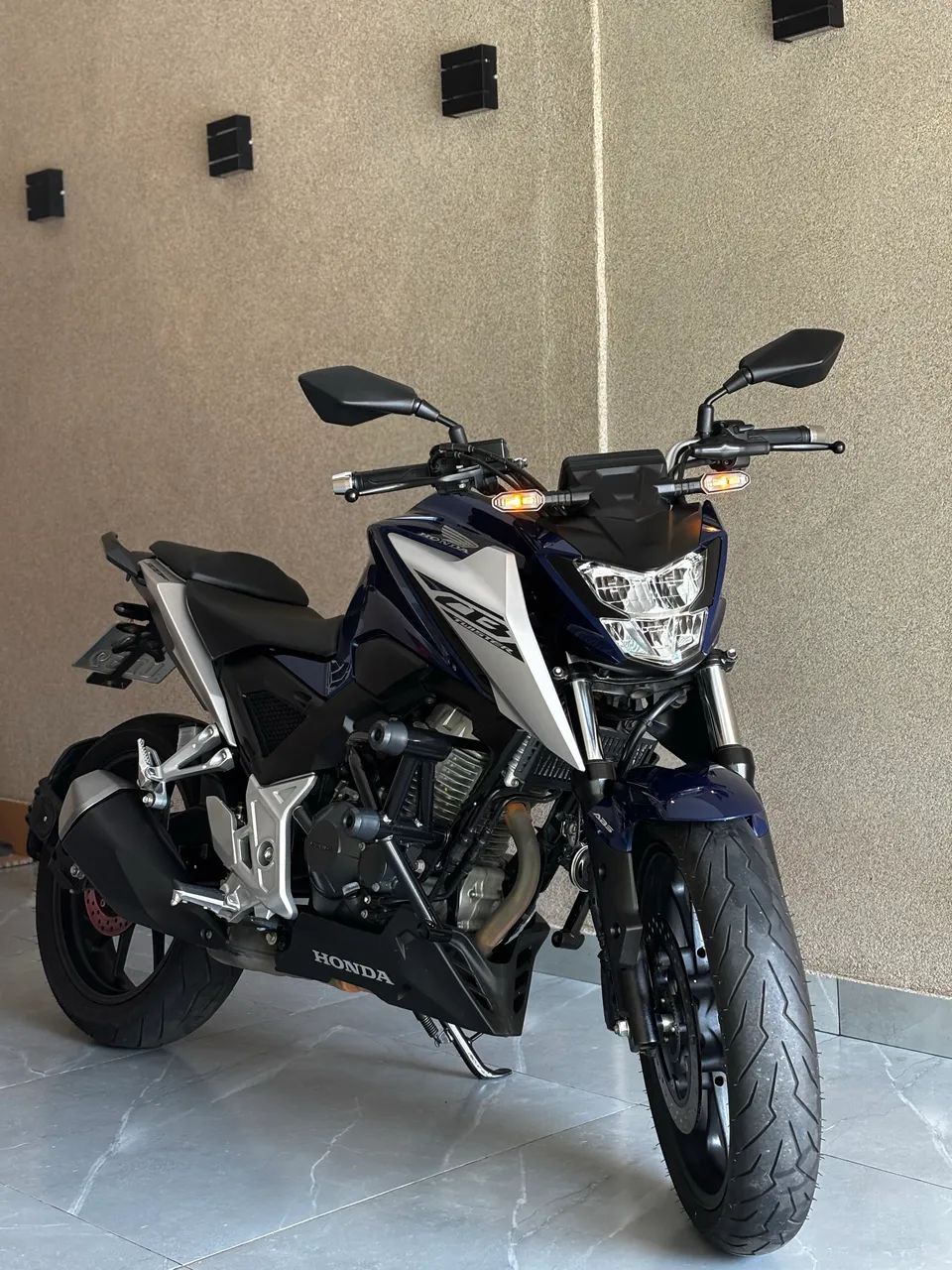 Cb 300f  - Foto 2