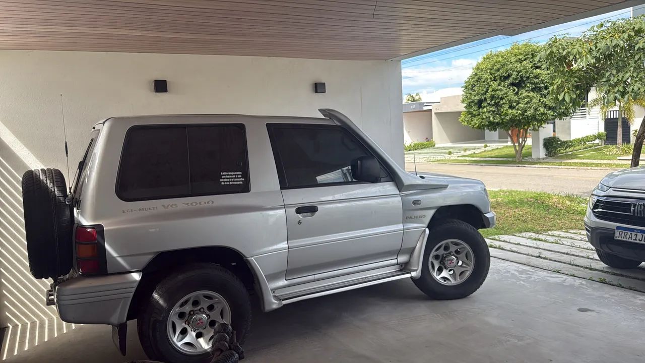 Mitsubishi Pajero Pajero GLS 3.0 V6 2p Aut. 1998