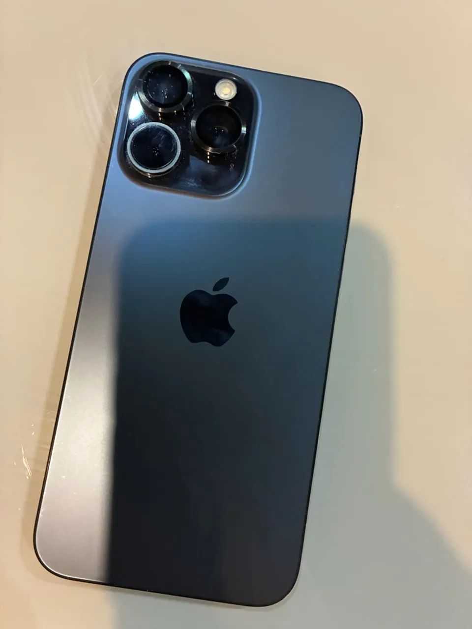iPhone 15 pro max  - Foto 2