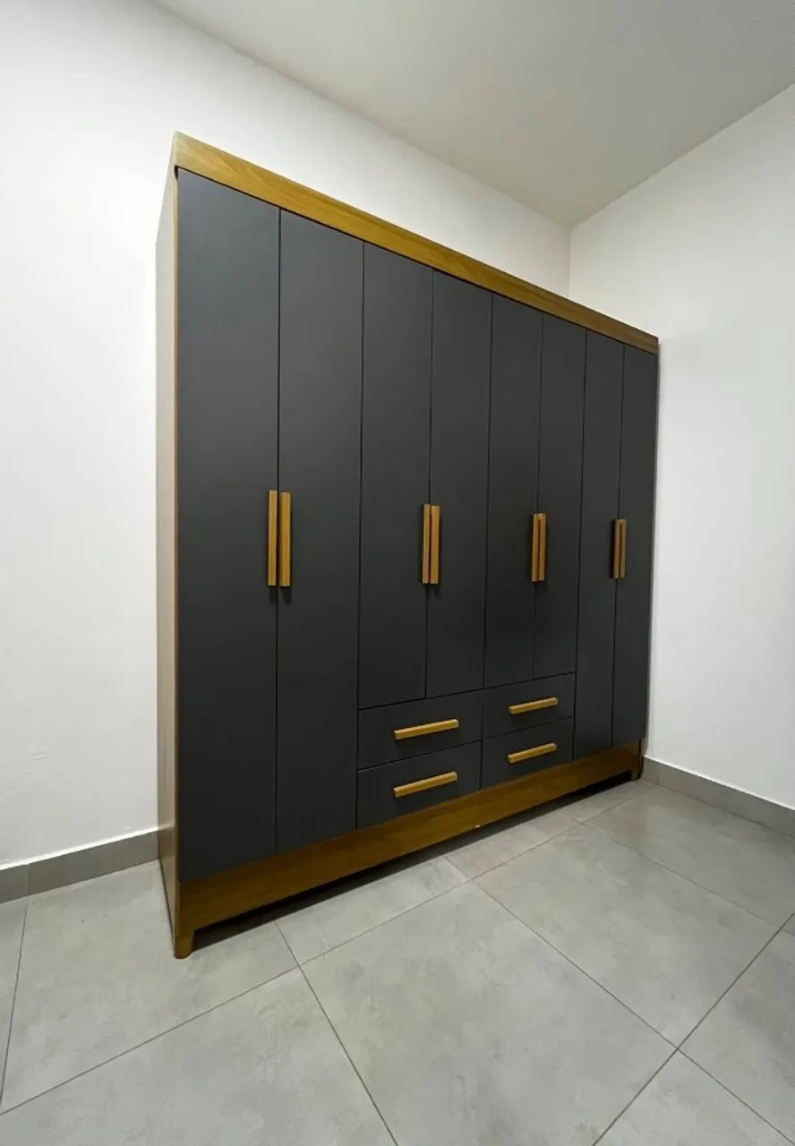 Guarda roupa de casal