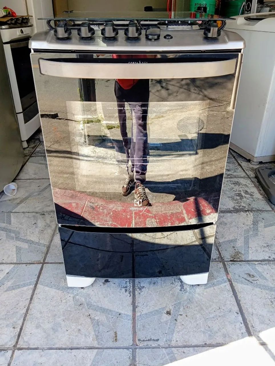 Fogão Electrolux 4 bocas acendedor elétrico e grill  - Foto 4