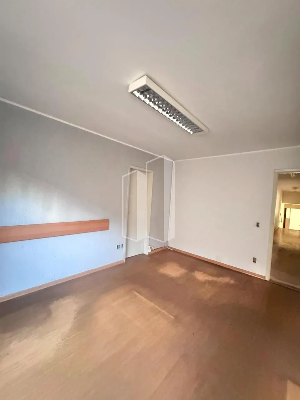 Casa com 5 Dormitórios, 2 Suítes, 6 Vagas e com 450M² - Setor Oeste - Foto 5