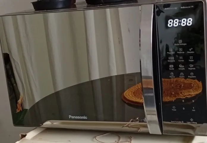 Microondas Panasonic Retirar Peças ou Arrumar  - Foto 2