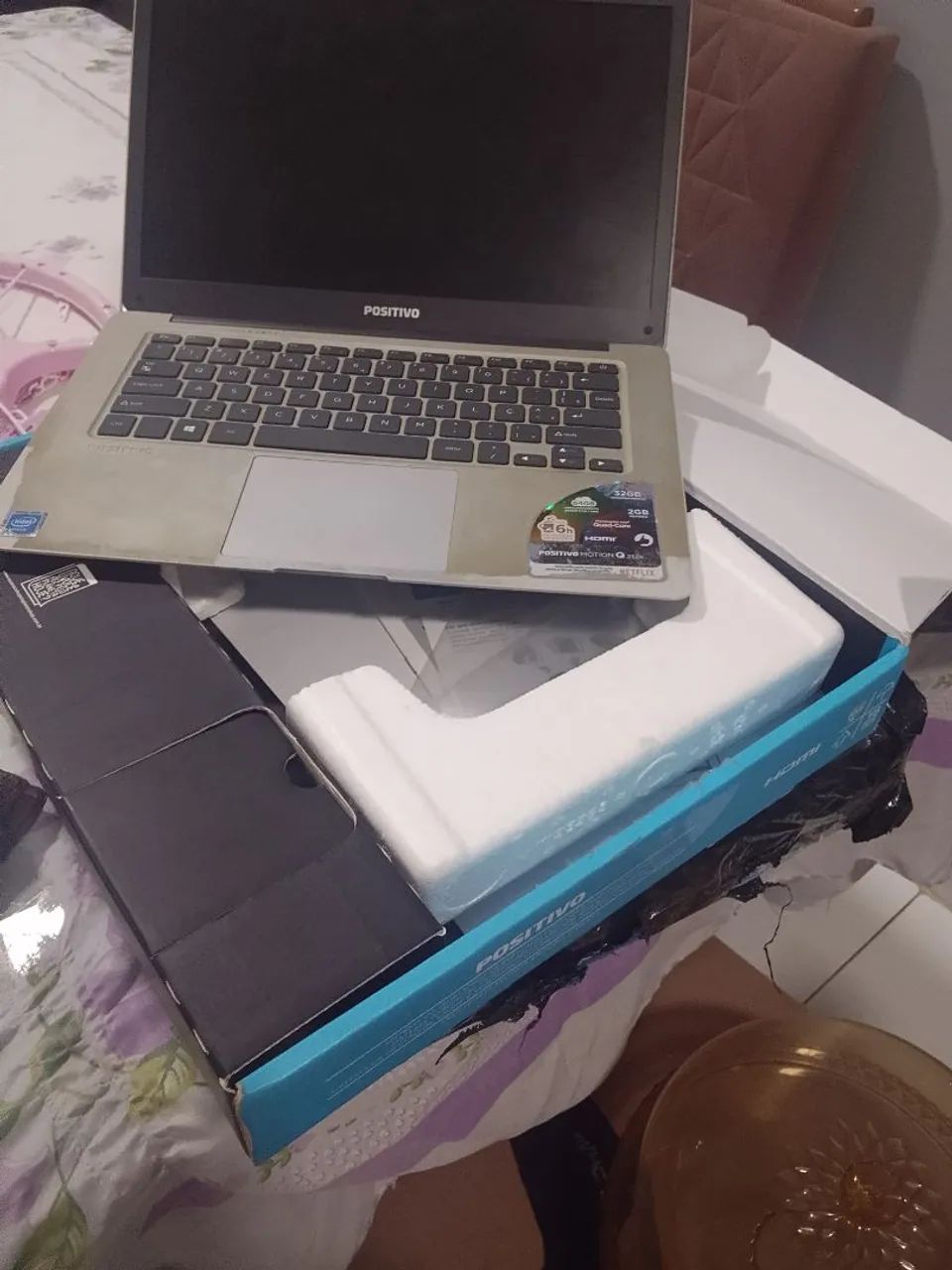 Notebook positivo 