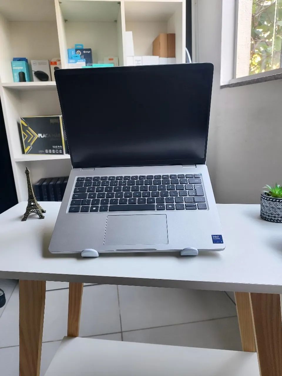 NOTEBOOK DELL ULTRA MUITO NOVO!!