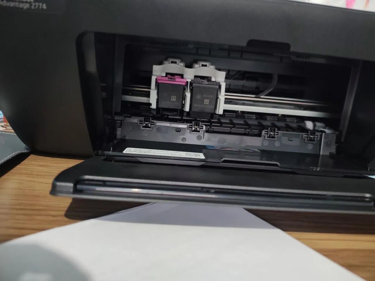 Impressora Multifuncional HP DeskJet Ink Advantage 2774 - Foto 5