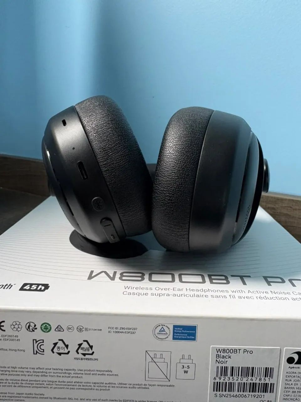Fone de ouvido Edifier W800bt Pro Bluetooth Preto