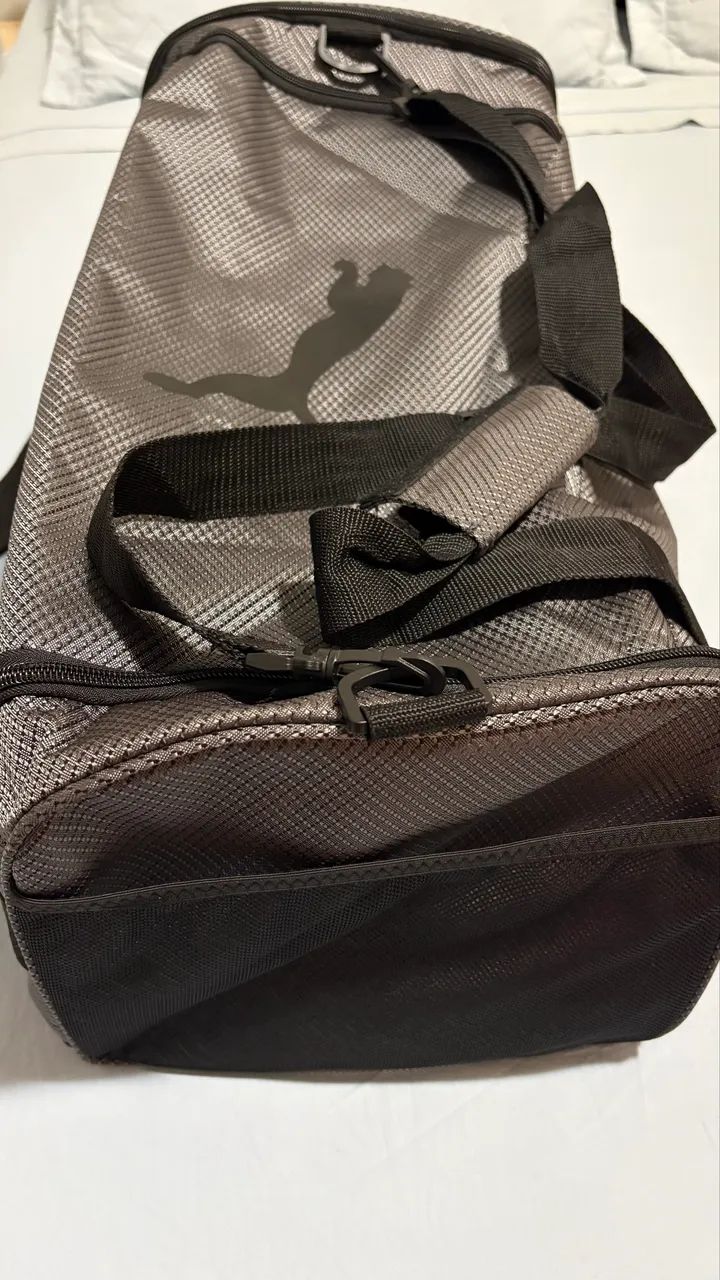 Mala/Bolsa de mão - Original Puma  (Comprada nos EUA) - Foto 4