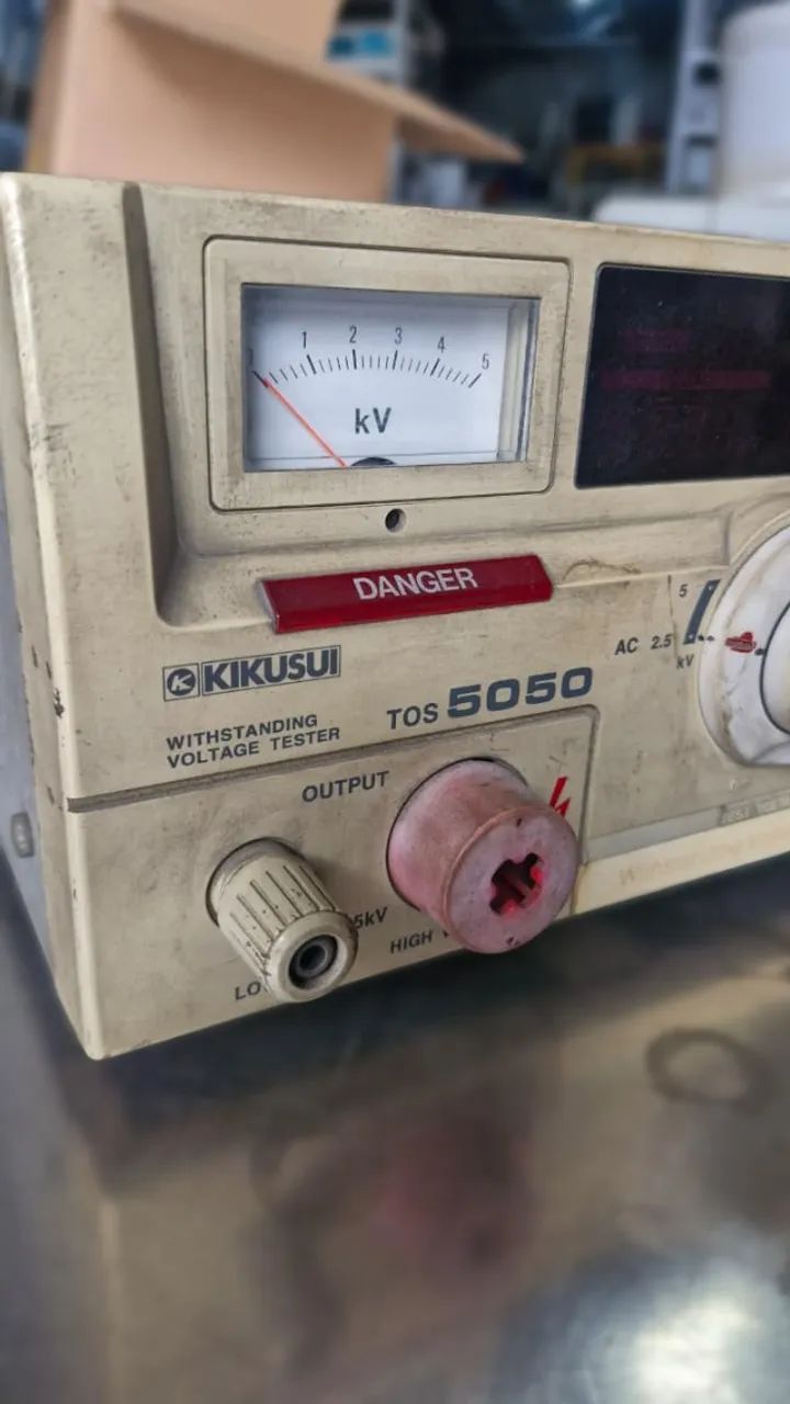 TESTADOR DE TENSÃO KIKUSUI TOS5050 - USADO - Foto 5