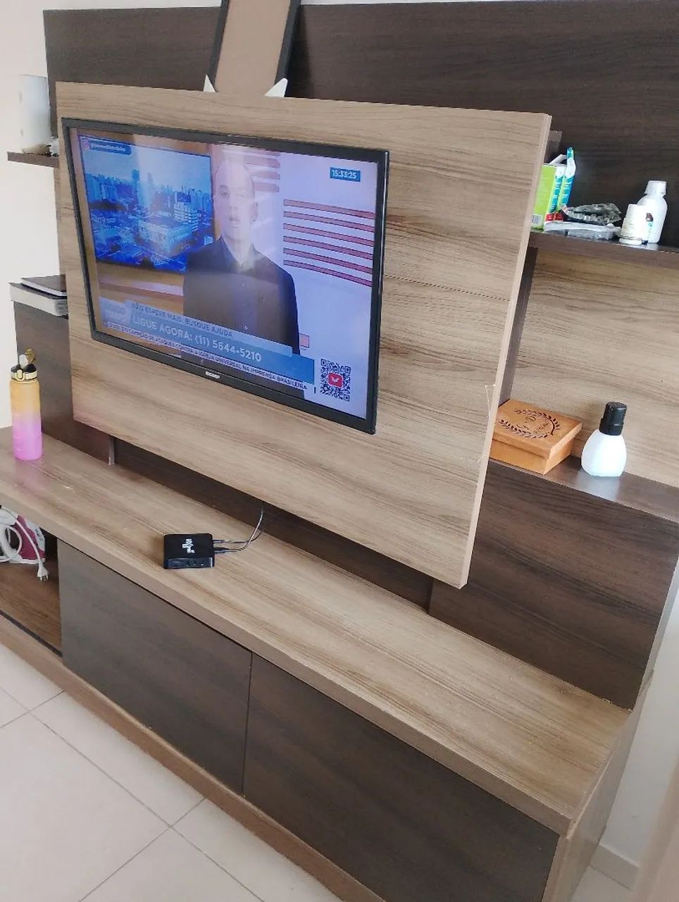 Estante com painel  - Foto 5