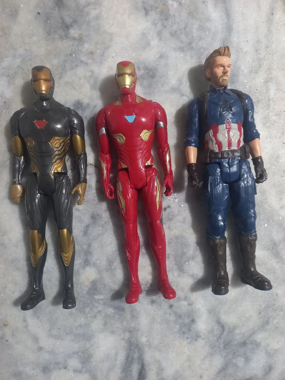 Bonecos Marvel e Star Wars - Foto 2