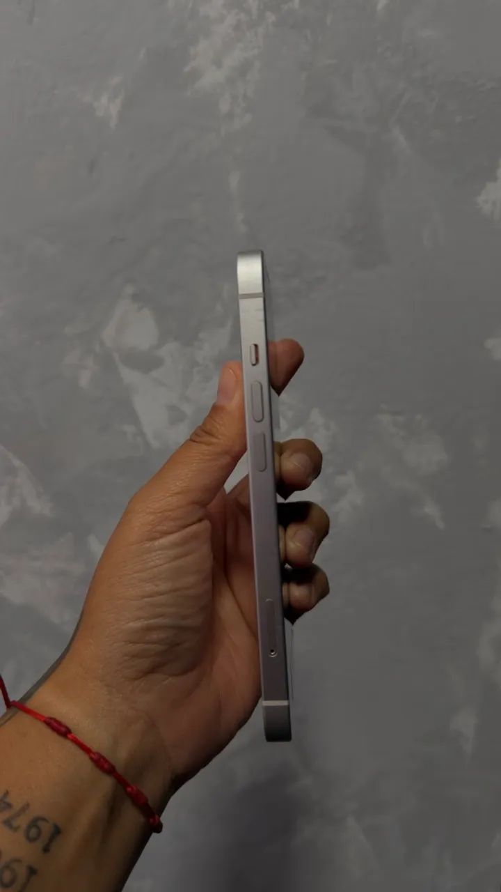 iPhone 14 128GB Branco - Foto 2